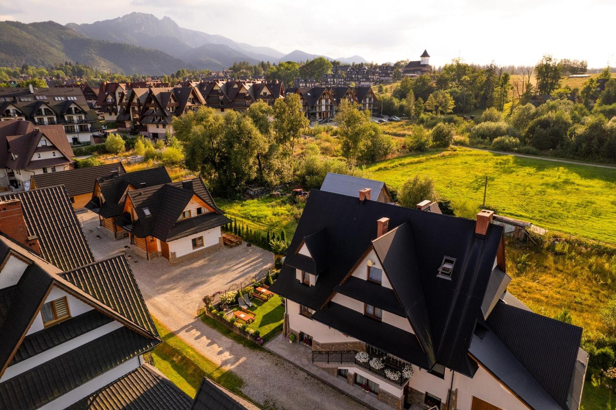 Willa Wrzos Zakopane Exteriör bild